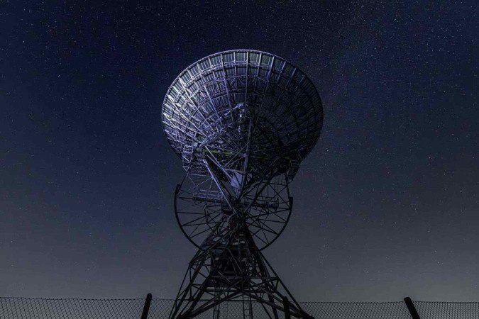 Objeto misterioso emite sinal a cada 390 minutos e intriga astrônomos